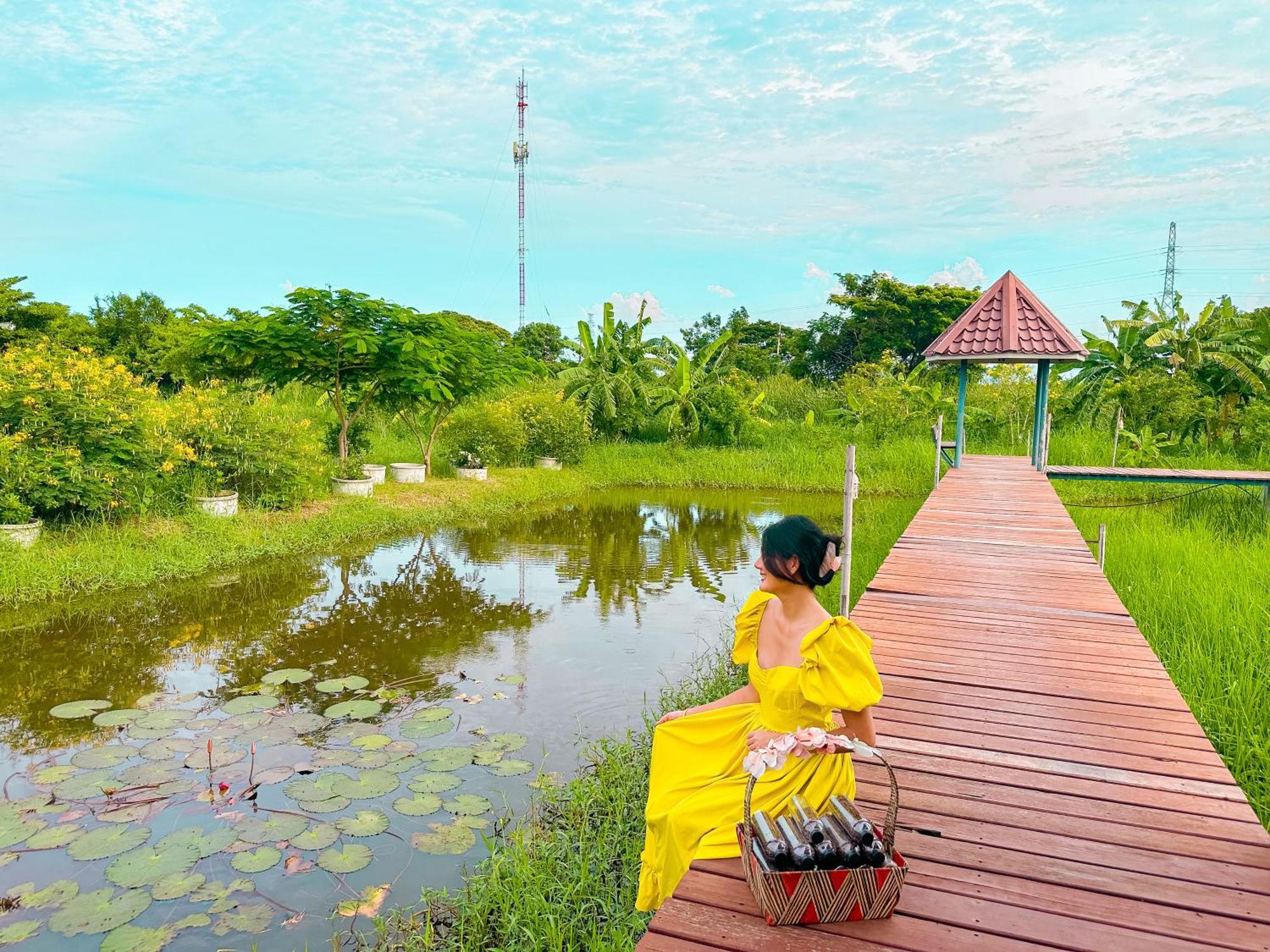 The Cavalli Casa Resort Phra Nakhon Si Ayutthaya Exterior photo